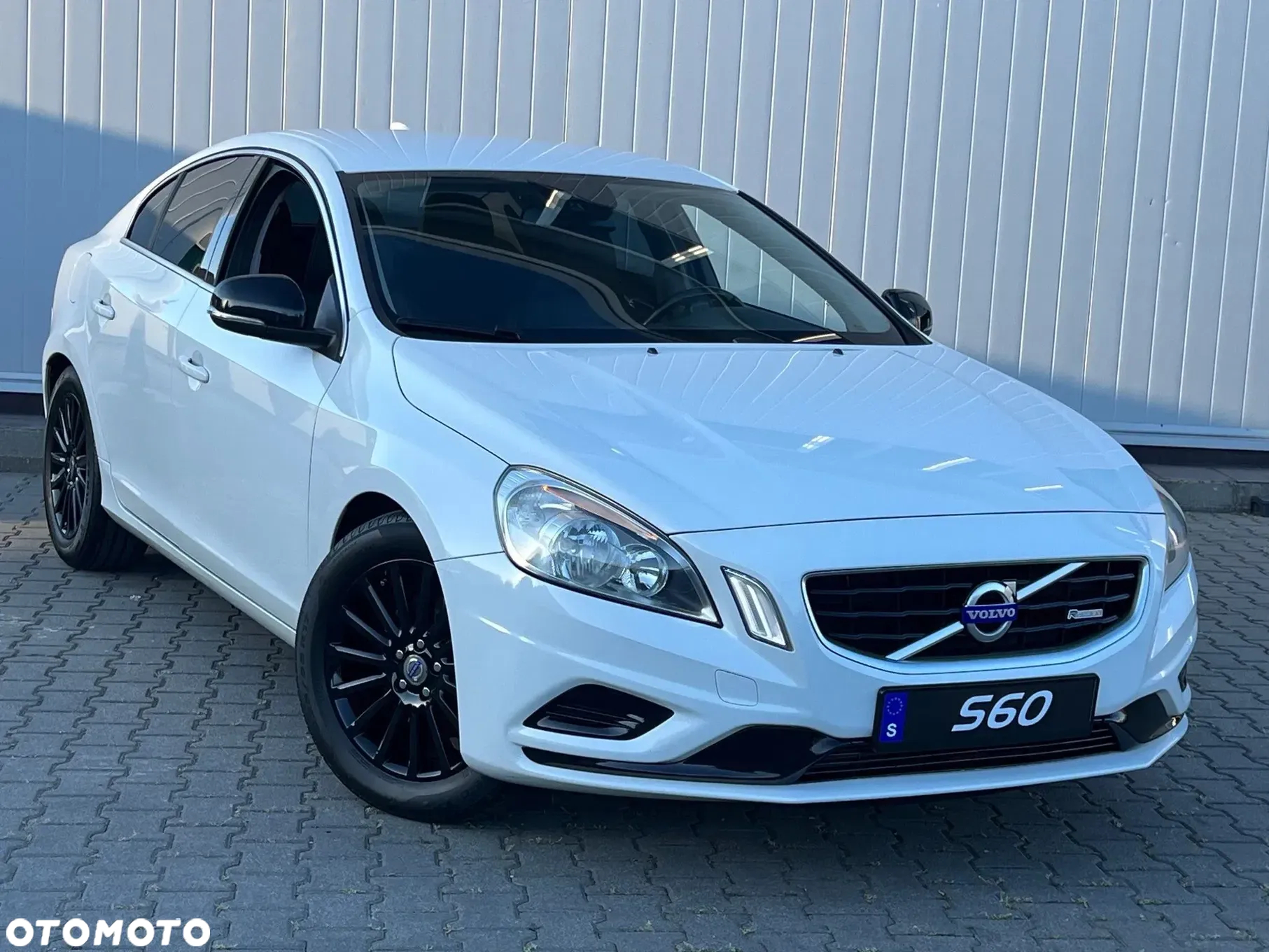 Volvo S60 D5 R-Design Summum - 18