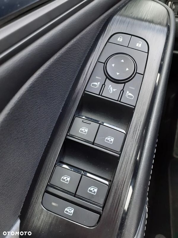 Nissan Qashqai - 12