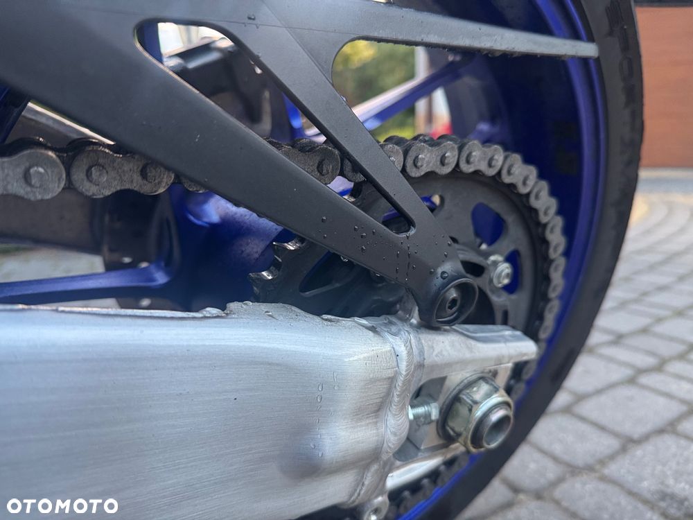 Yamaha MT - 18