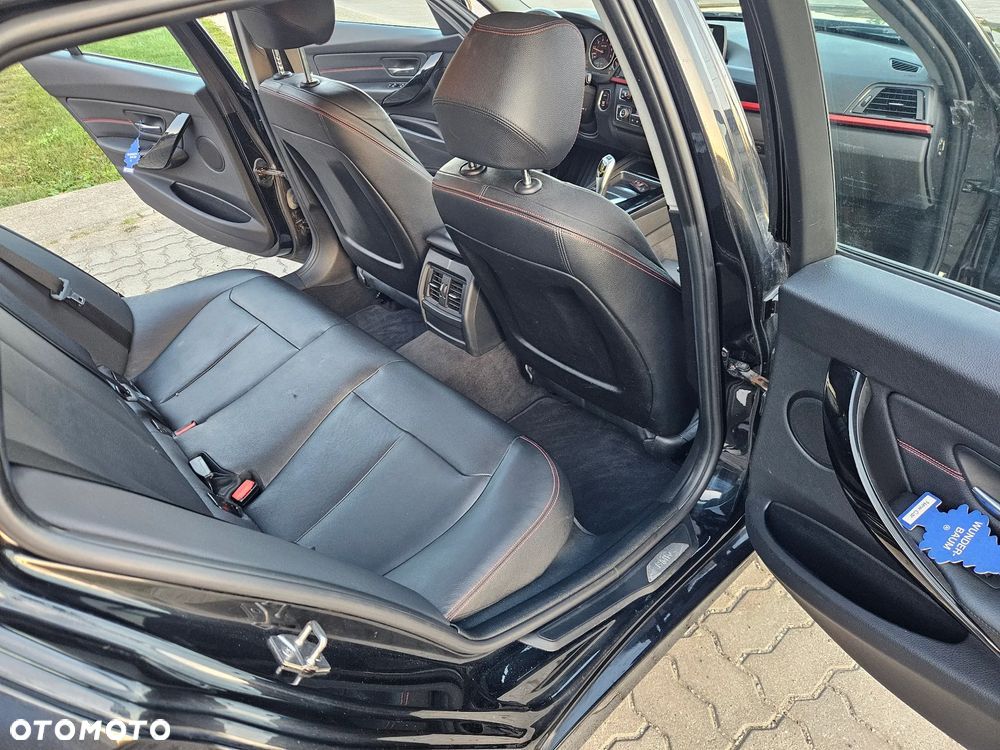 BMW Seria 3 316i Touring Sport Line - 21
