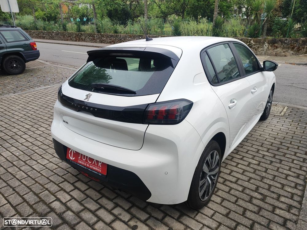 Peugeot 208 1.2 PureTech Active Pack - 4