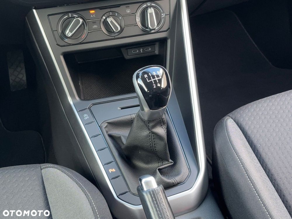 Volkswagen Taigo - 17