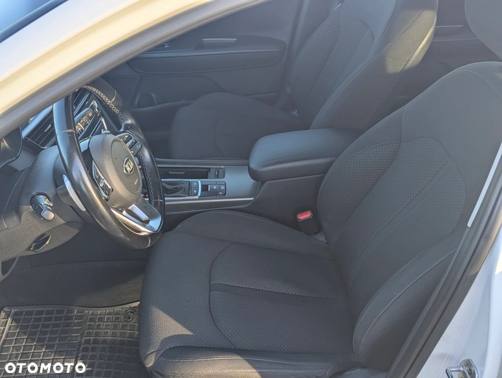 Kia Optima - 15