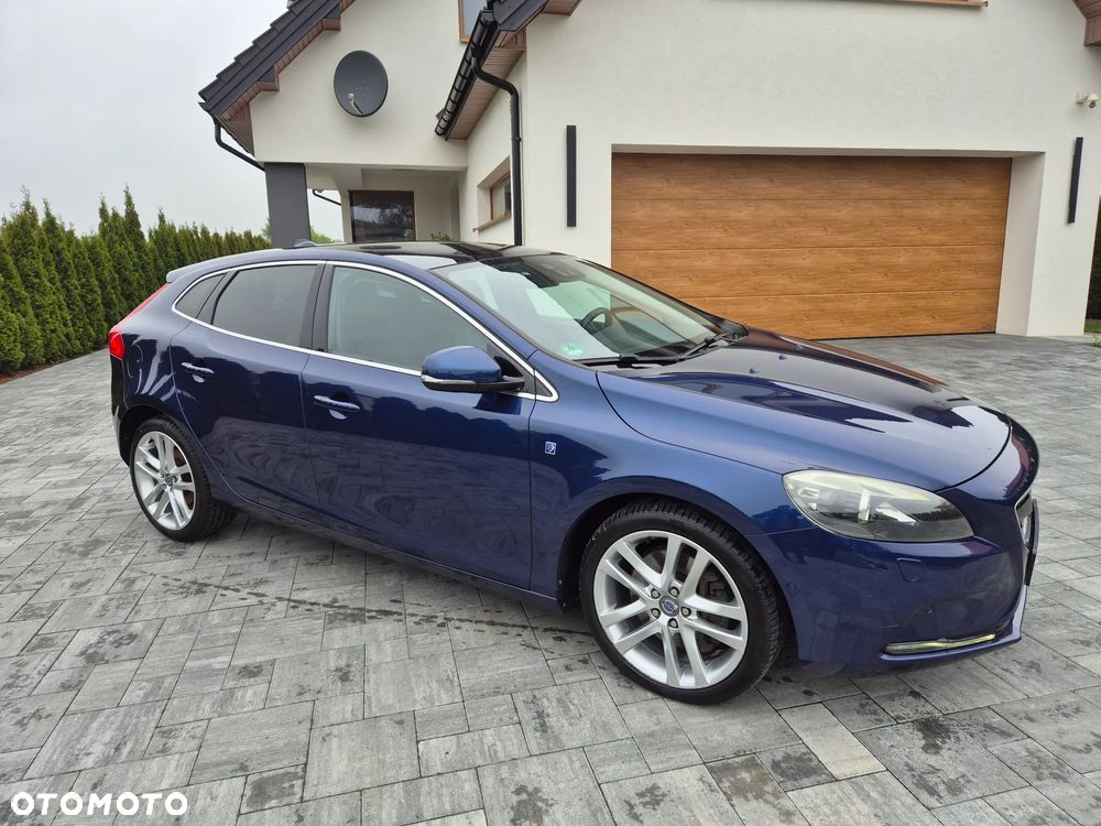 Volvo V40 D4 Ocean Race - 19