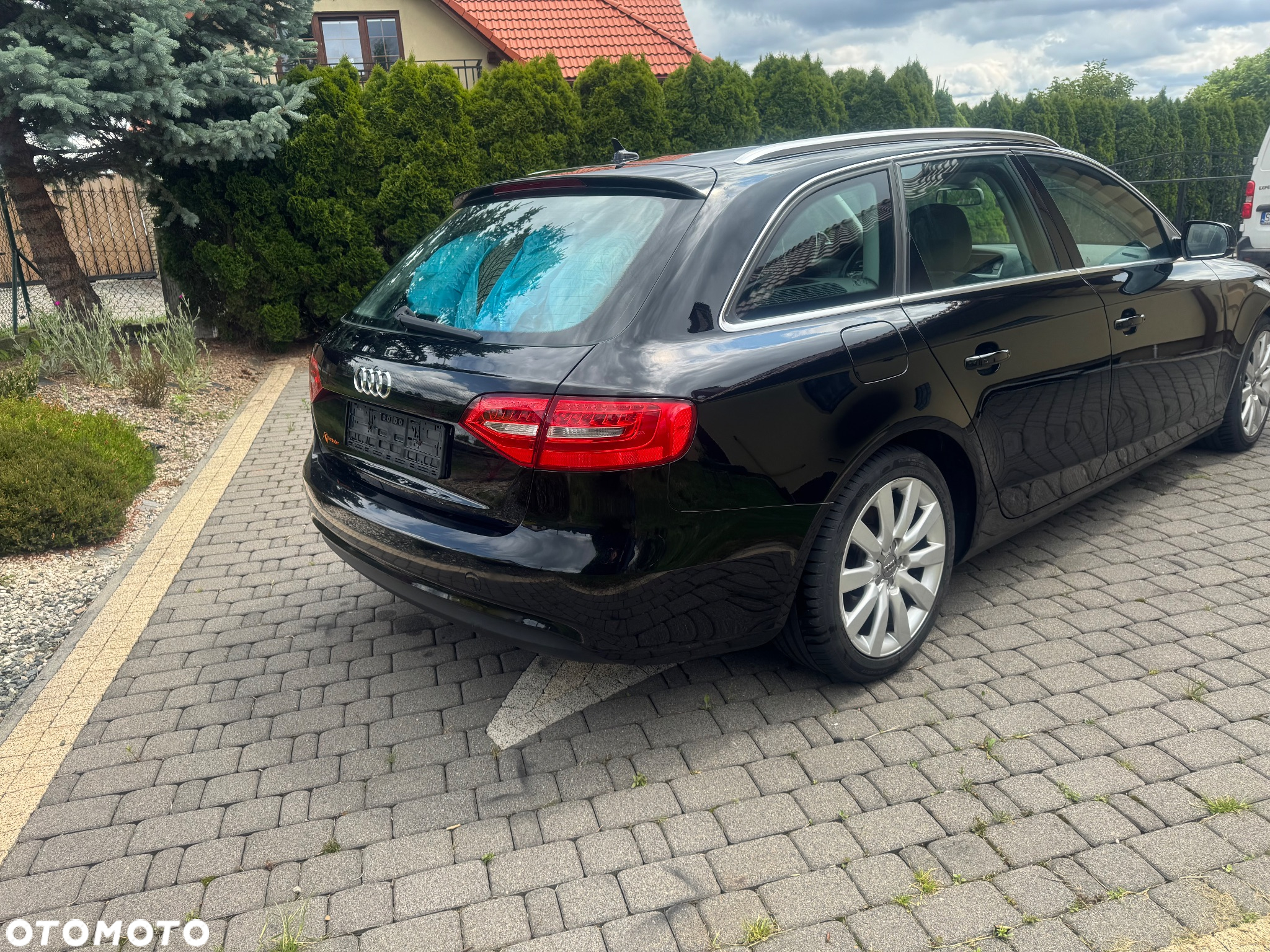 Audi A4 Avant 2.0 TDI DPF Attraction - 12