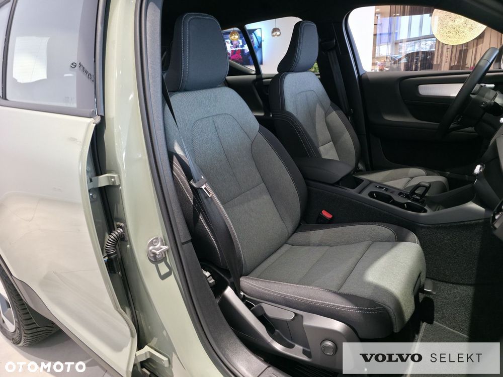 Volvo XC 40 - 20