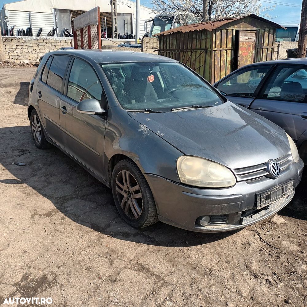 Dezmembrari  VW GOLF 5  2003  > 2009 1.6 Benzina - 2