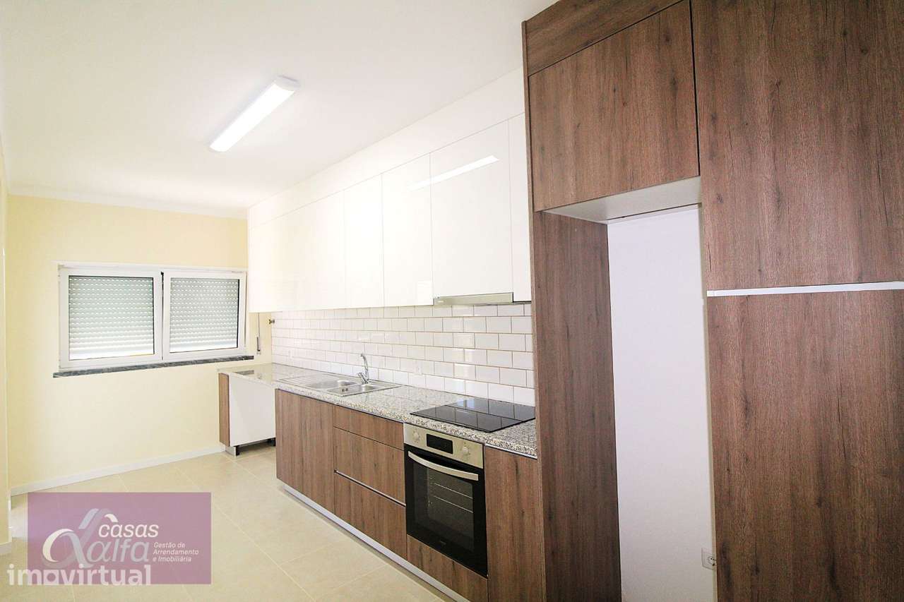 Apartamento T3 Remodelado Marinheiros Leiria - Grande imagem: 2/17