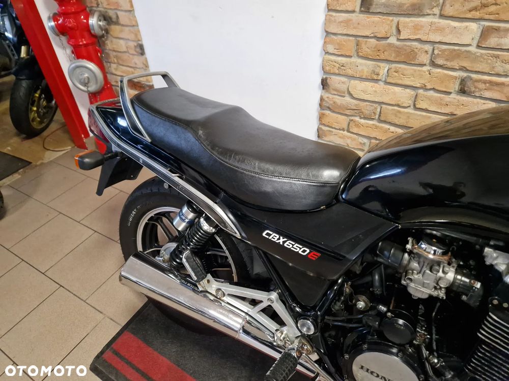 Honda CBX - 16