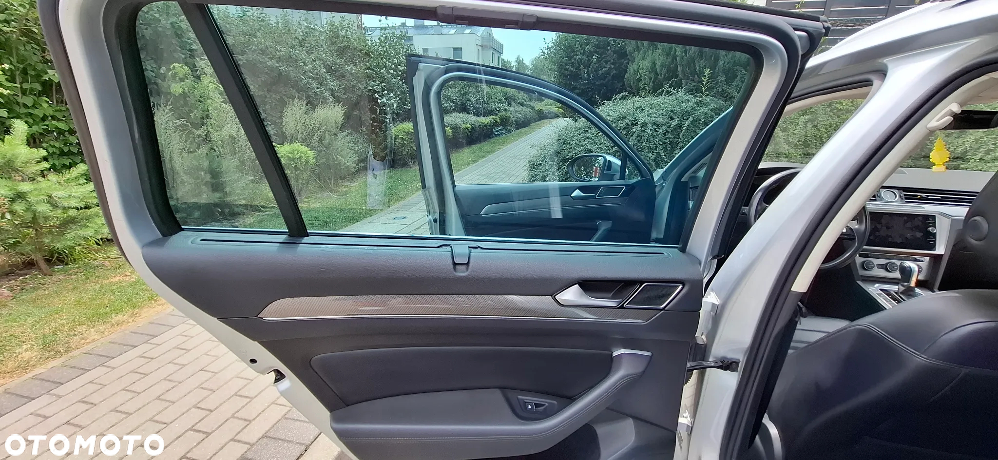 Volkswagen Passat 2.0 TDI Bi-Turbo BMT 4Mot Highline DSG - 25