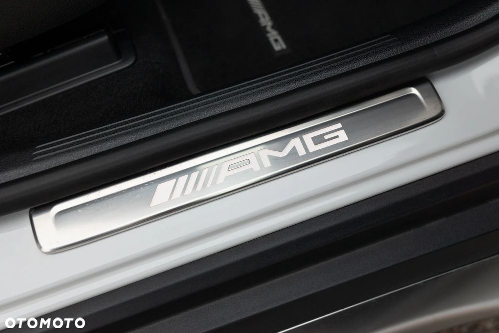 Mercedes-Benz GLC AMG 63 4-Matic - 37