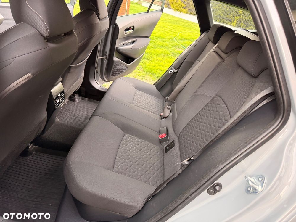 Toyota Corolla 1.8 Hybrid Comfort - 25