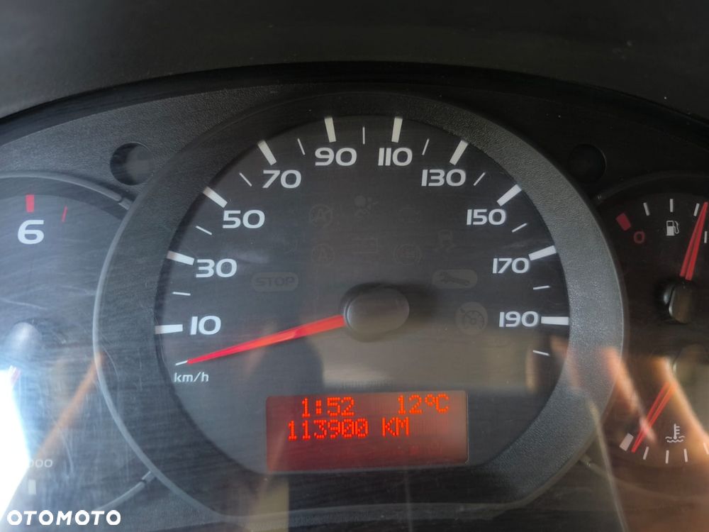 Renault Master 2.3 dCi 125 KM - 4