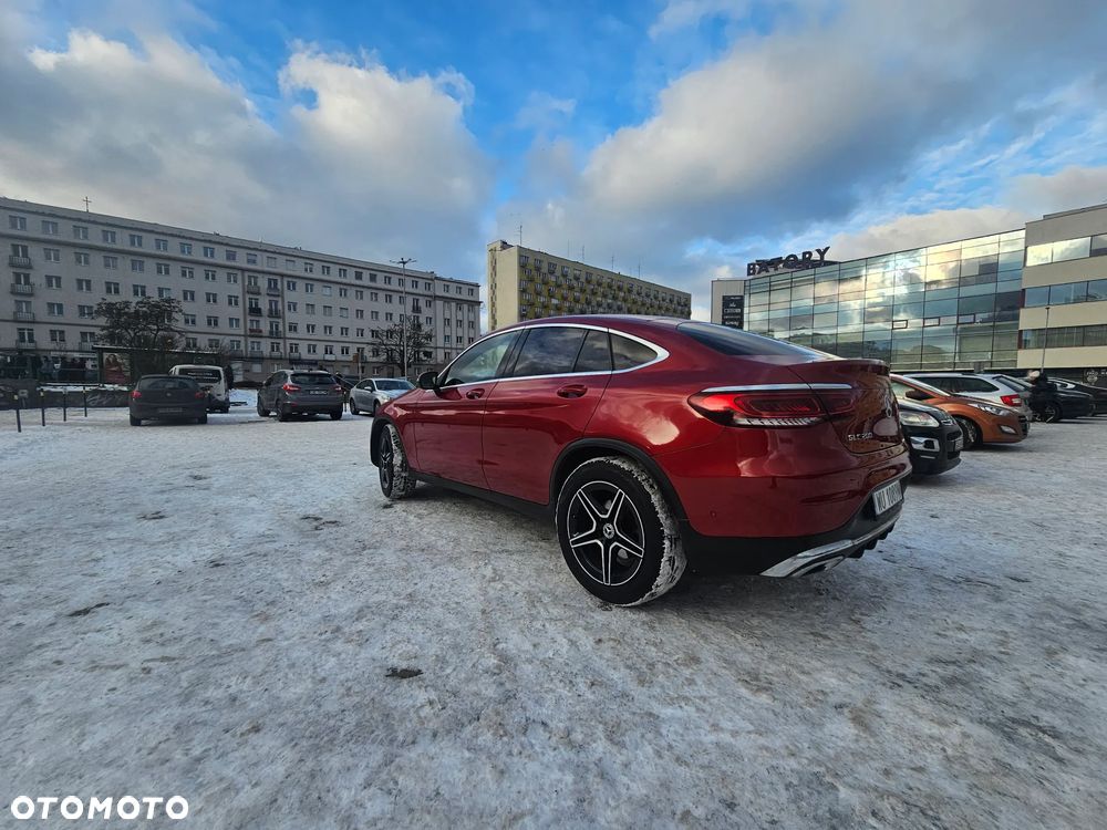 Mercedes-Benz GLC 200 - 13