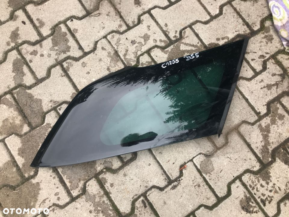 Szyba karoseryjna prawa DS5 - 1