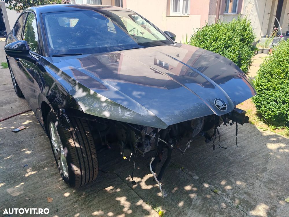 SKODA Superb 2025 — imagine 11