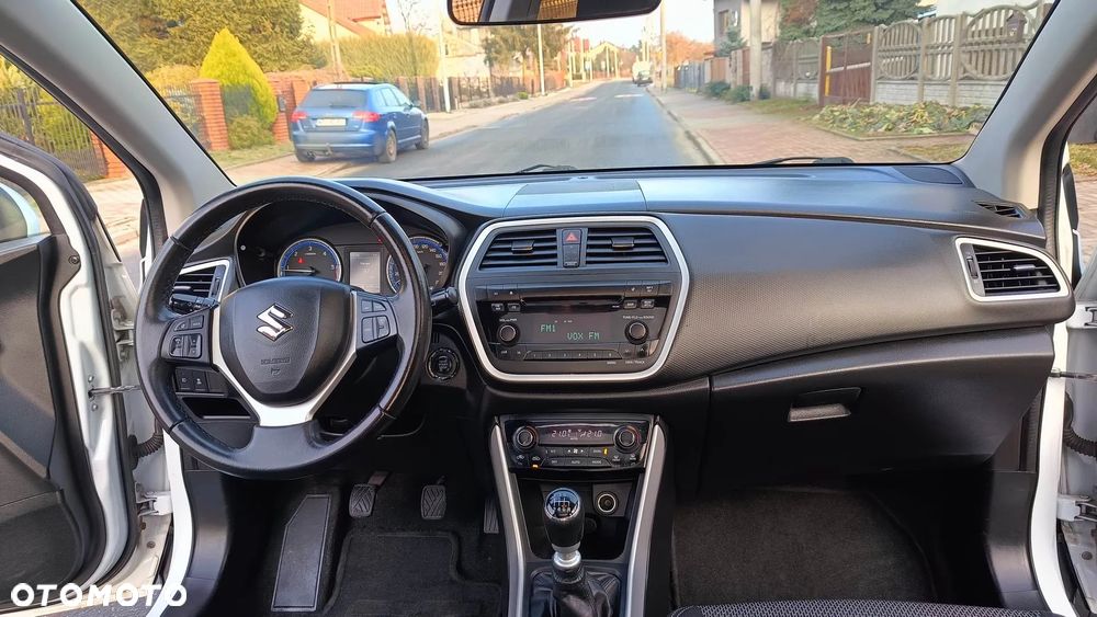 Suzuki SX4 S-Cross - 22