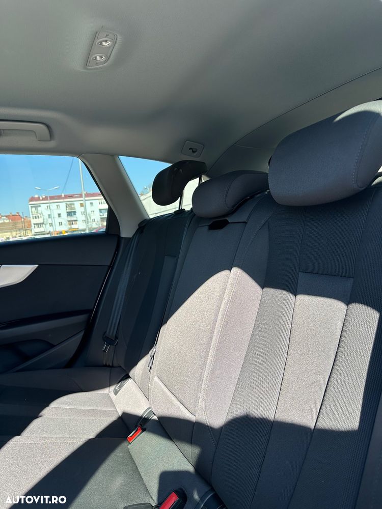 Audi A4 40 TFSI S tronic - 17