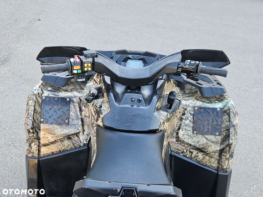 Can-Am Outlander Max - 22