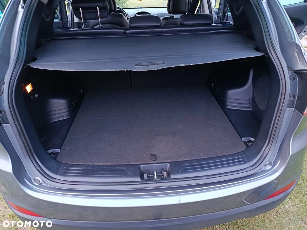 Hyundai ix35 2.0 CRDi Premium 4WD - 6