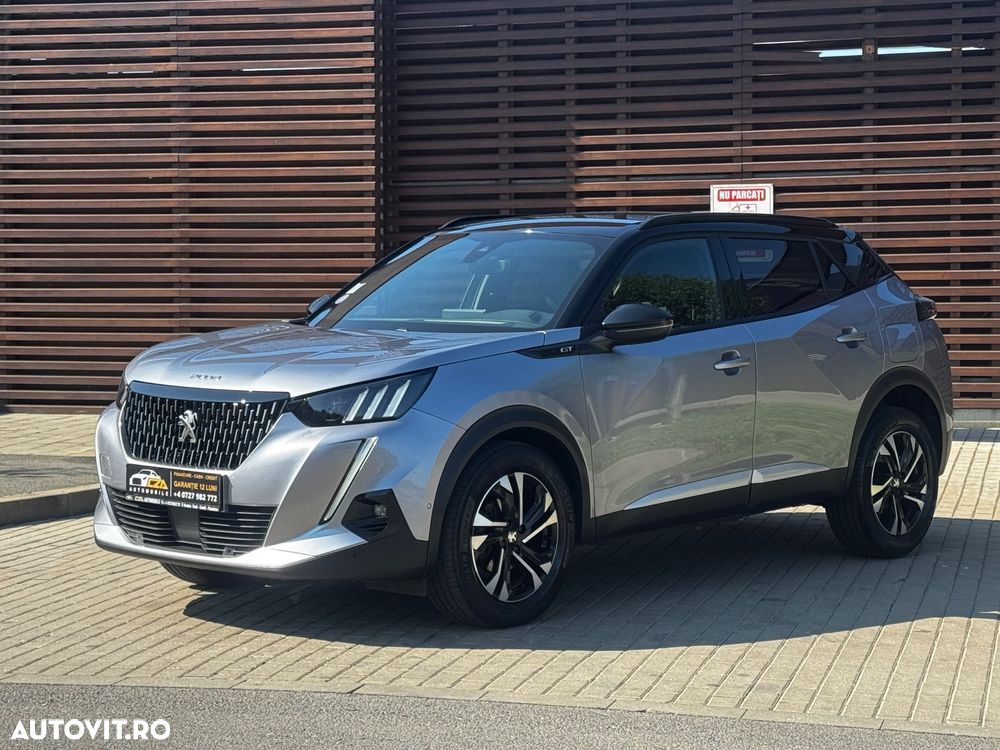 Peugeot 2008 1.2 PureTech EAT8 STT GT - 4