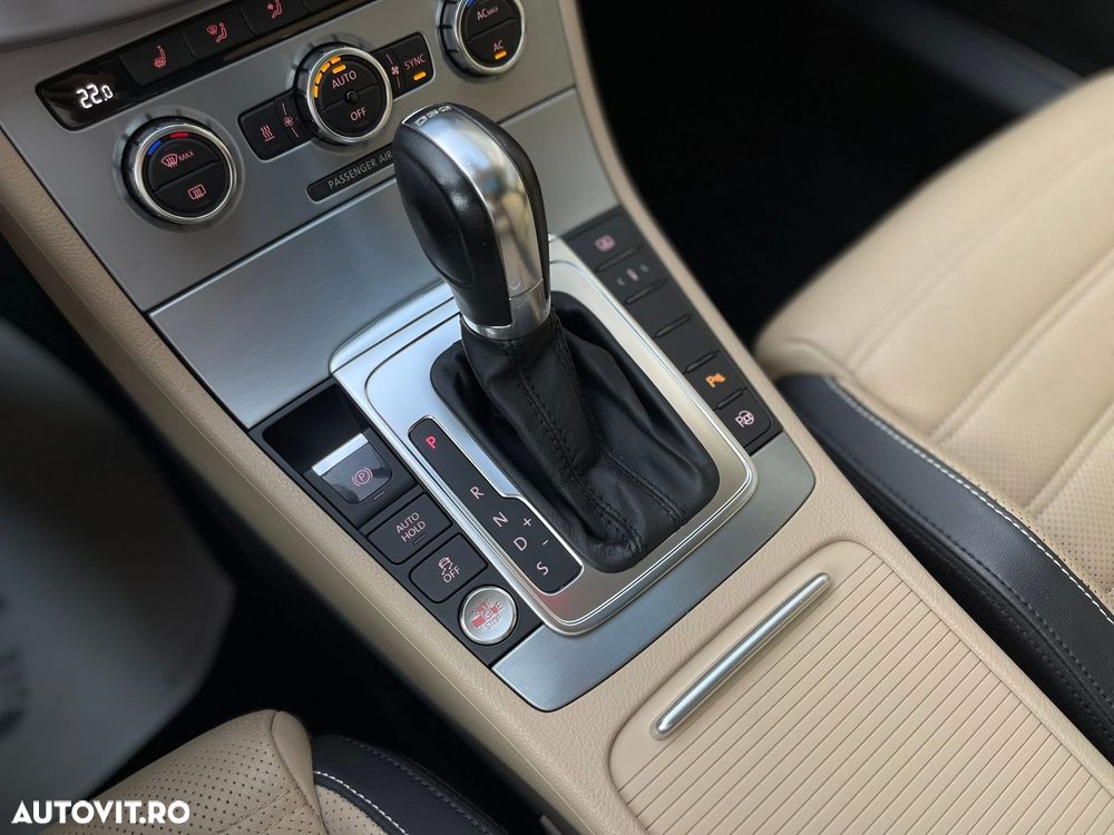 Volkswagen Passat CC 2.0 TSI DSG Exclusive - 8