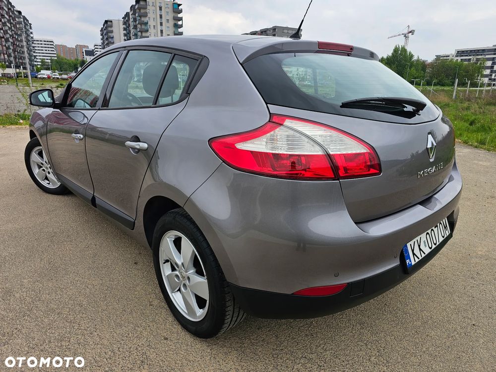 Renault Megane 1.5 dCi Dynamique - 7