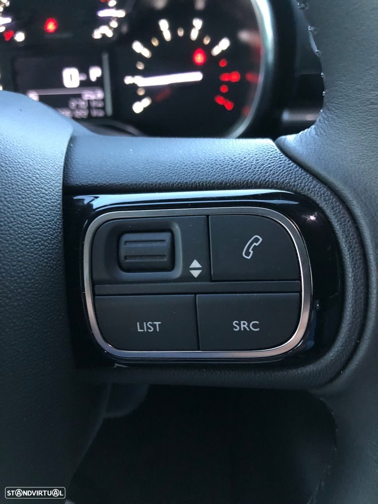 Citroën C3 1.2 PureTech Shine EAT6 - 29