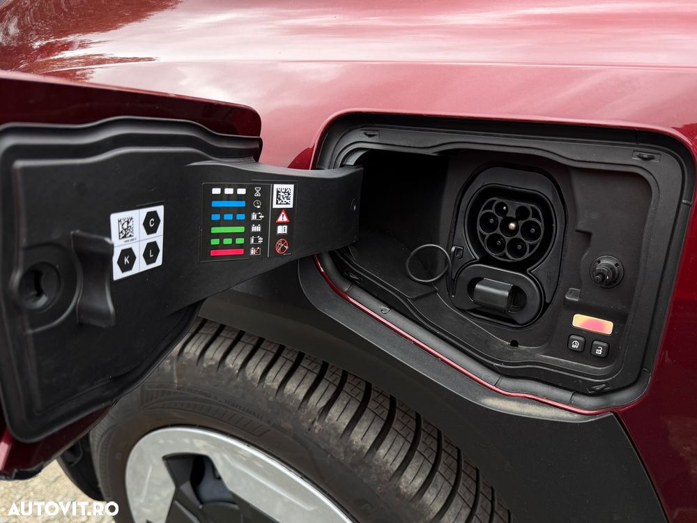 Renault 4 E-Tech 40 kWh Evolution - 13