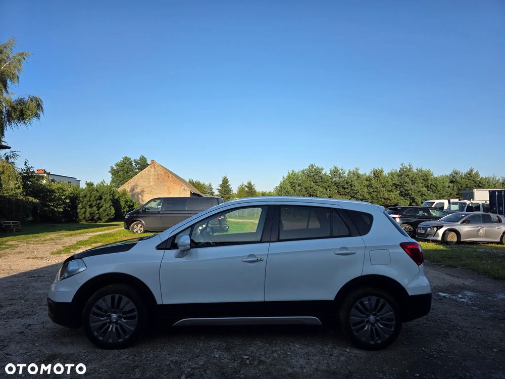 Suzuki SX4 S-Cross 1.6 DDiS 4x4 Comfort - 6