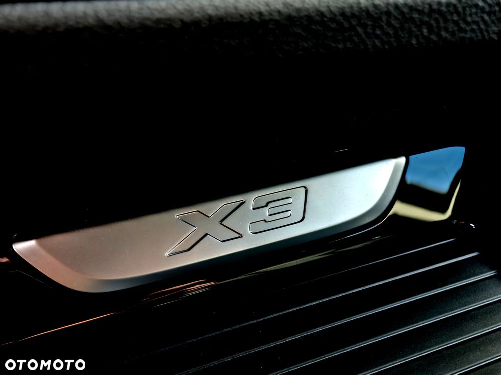 BMW X3 xDrive30e sport - 22
