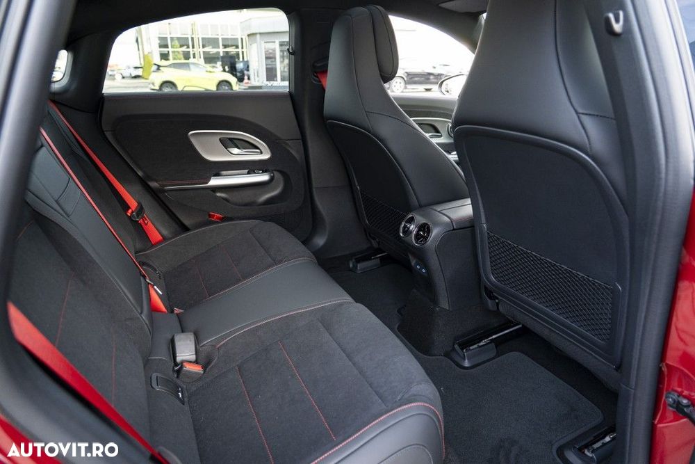 Mercedes-Benz CLA 250+ - 26