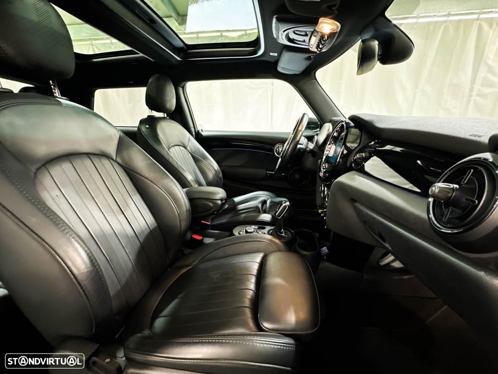 MINI 3 Portas Cooper SE Premium Classic - 30