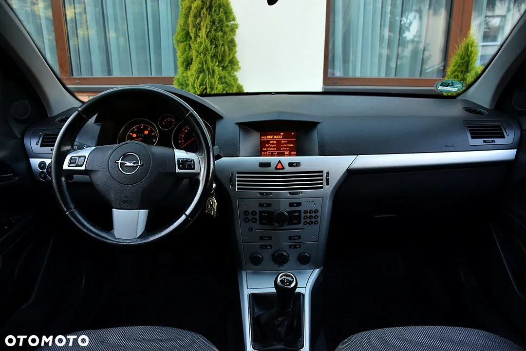 Opel Astra 1.6 Active - 18