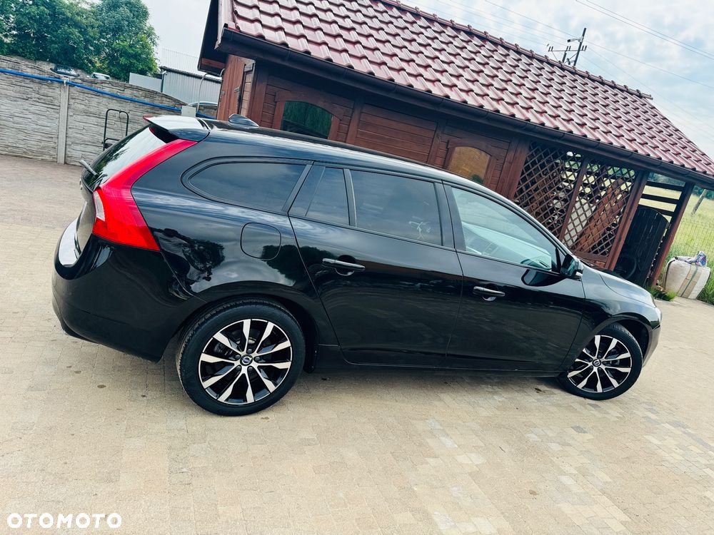 Volvo V60 D2 Drive-E R-Design Kinetic - 37