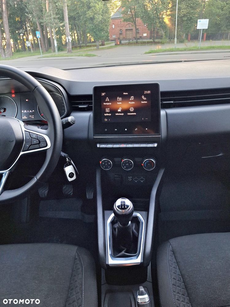 Renault Clio TCe 100 BUSINESS EDITION - 10