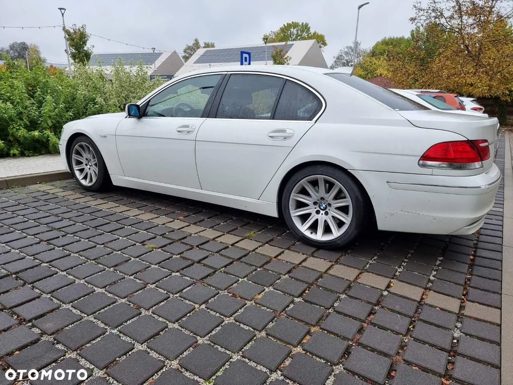 BMW Seria 7 740i - 2