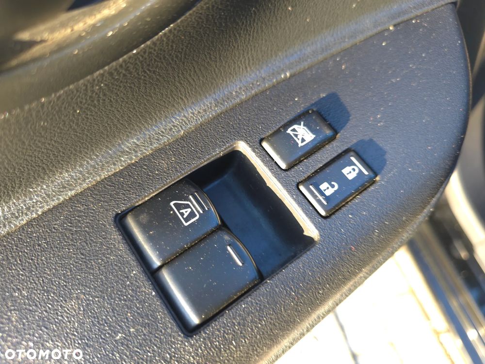 Nissan Micra 1.2 Visia AC/CD - 18