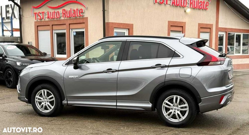 Mitsubishi Eclipse-Cross - 5