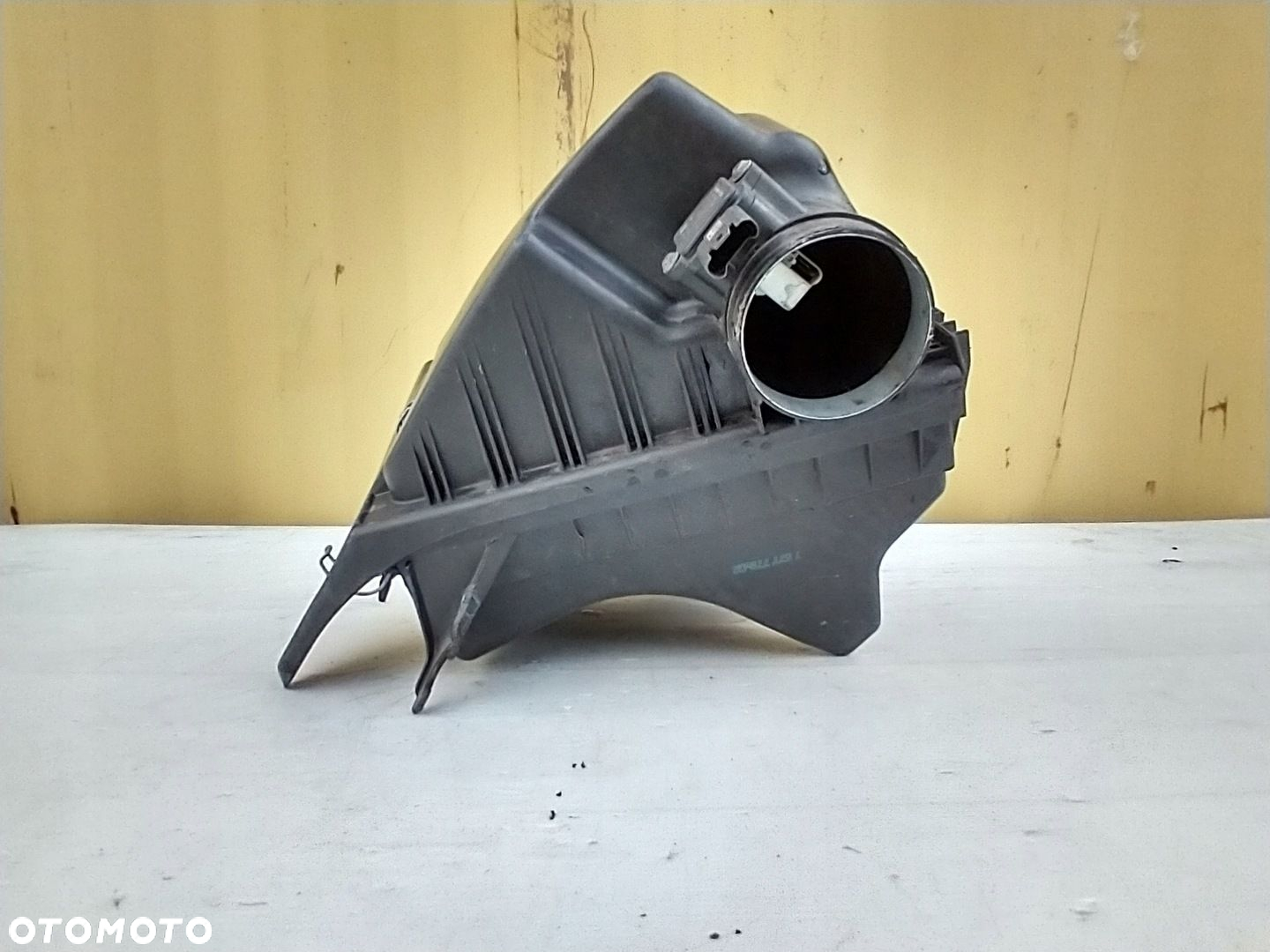 BMW 6 E63 E64 OBUDOWA FILTRA POWIETRZA PRZEPŁYWOMIERZ 7577779 7551638 - 5