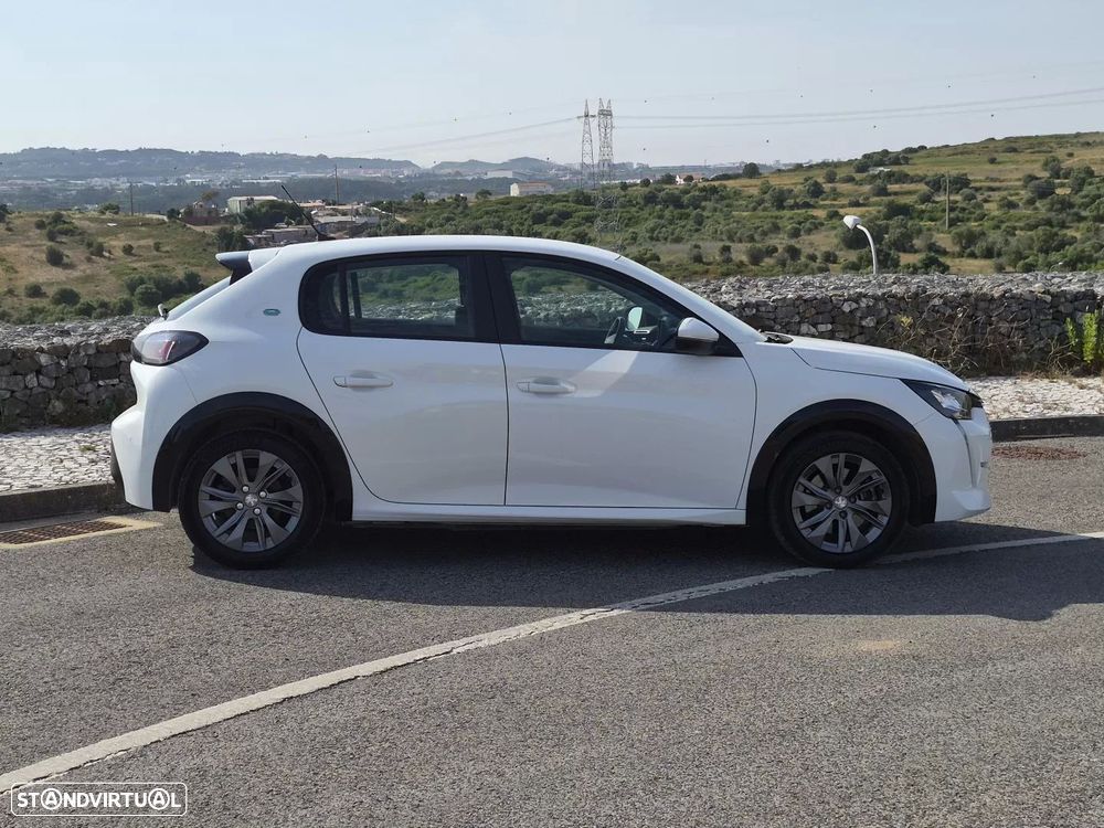 Peugeot e-208 50 kWh Active Pack - 27
