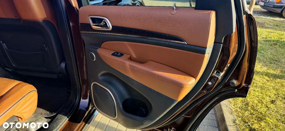 Jeep Grand Cherokee 3.0 CRD Overland Summit Platinum - 26