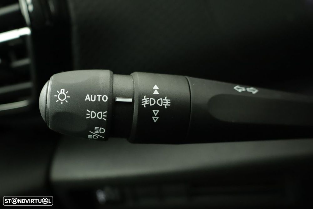 Citroën C4 1.2 PureTech Max EAT8 - 17