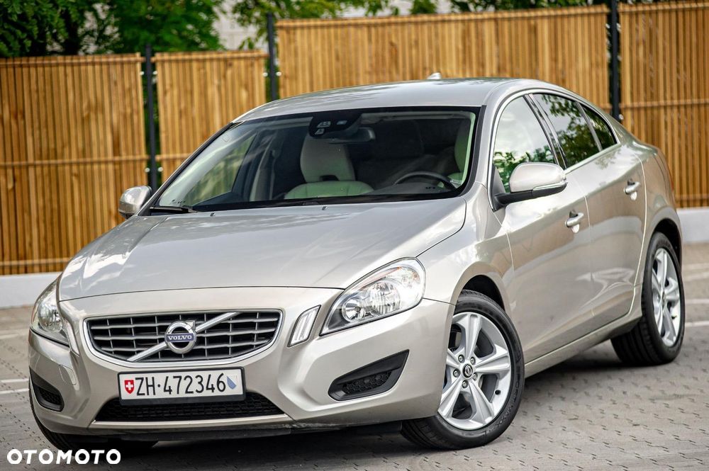 Volvo S60 - 6