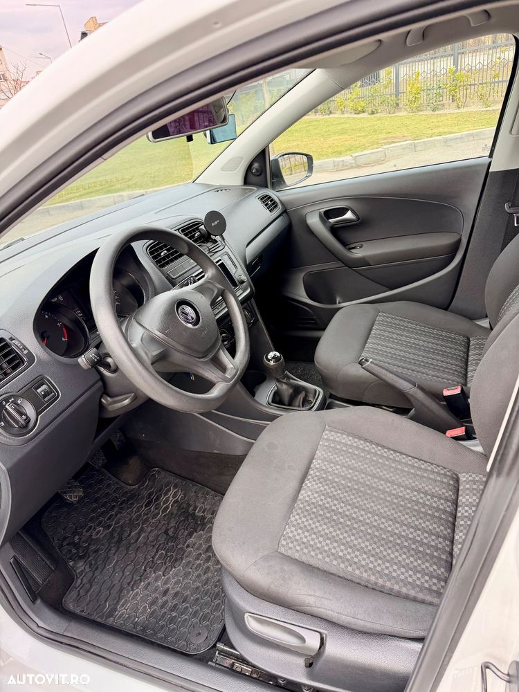 Volkswagen Polo 1.4 TDI CR Trendline - 16