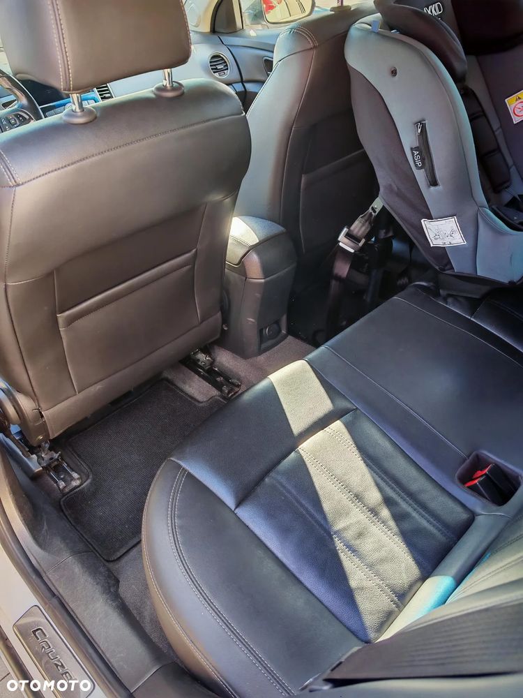 Chevrolet Cruze Station Wagon 1.7TD LT+ - 16