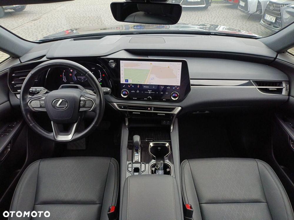 Lexus RX - 9