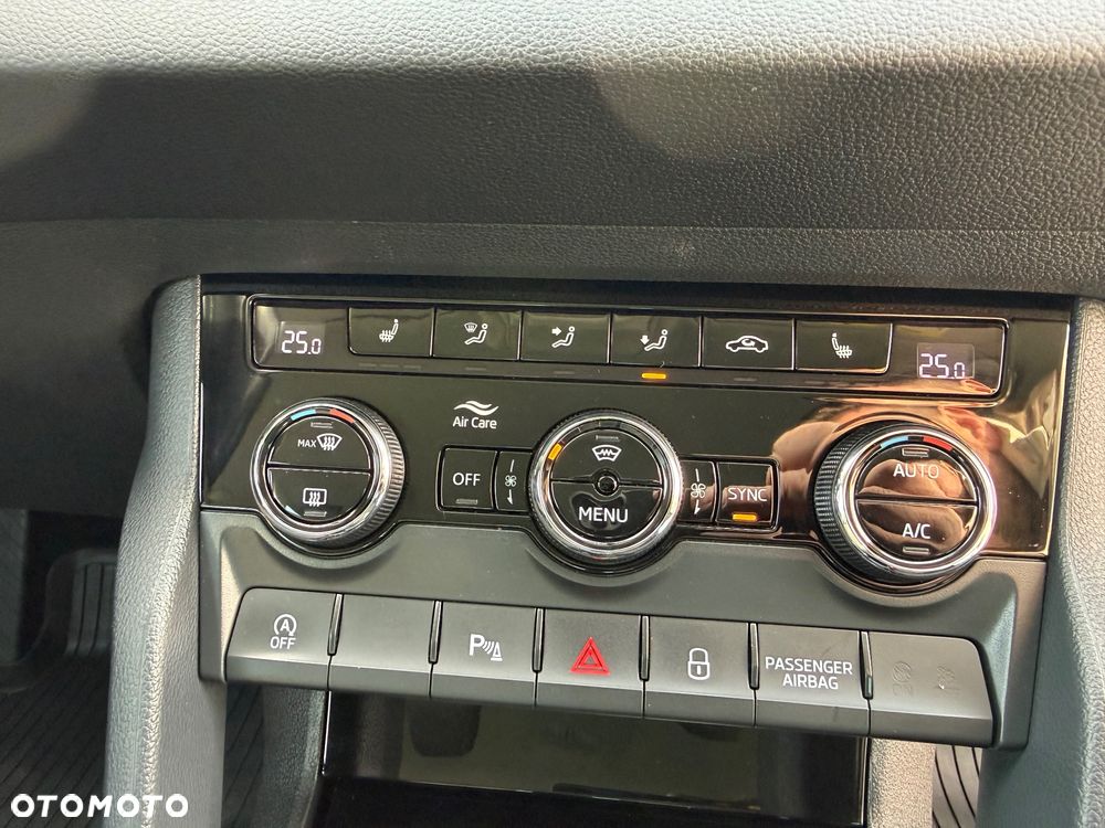 Skoda Karoq 1.6 TDI SCR DSG Style - 21