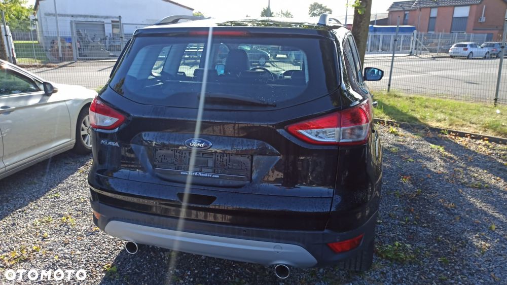 Ford Kuga 2.0 TDCi 2x4 Titanium - 7