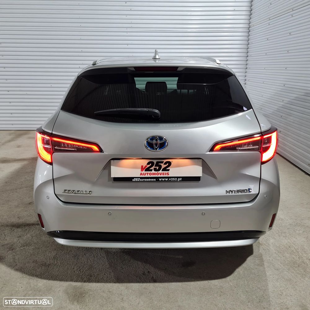 Toyota Corolla Touring Sports 1.8 Hybrid Comfort+P.Sport - 11